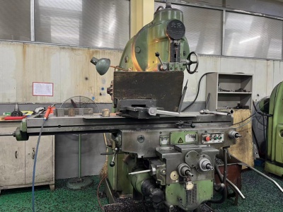 Vertical Milling Machine